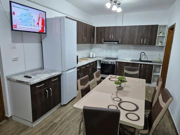 Apartament cu 3 camere decomandat în Chișoda
