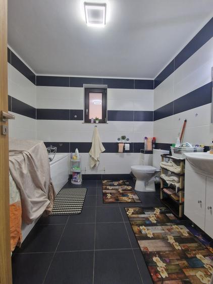 Casă individuală cu 5 camere cu Teren 420 Mp în Cumpăna