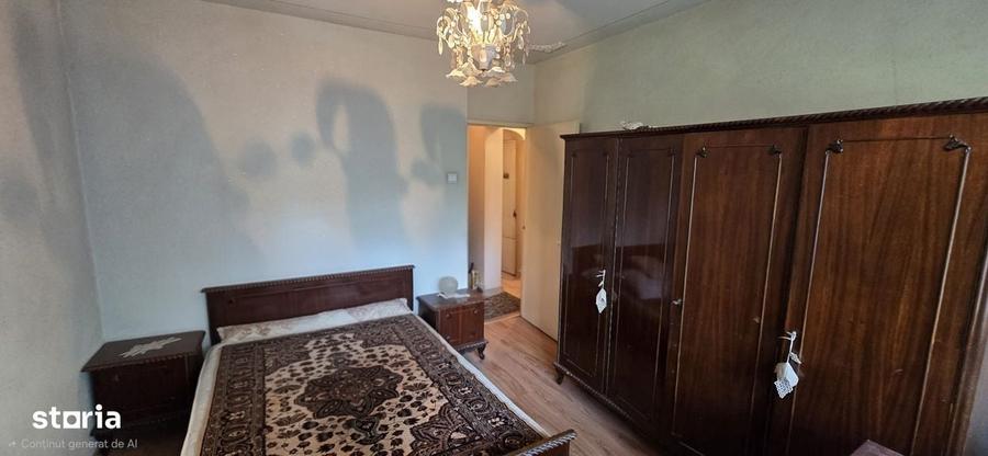 Apartament cu 3 camere decomandat în Colentina