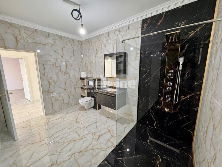 Casă individuală cu 4 camere cu Canalizare în Deal