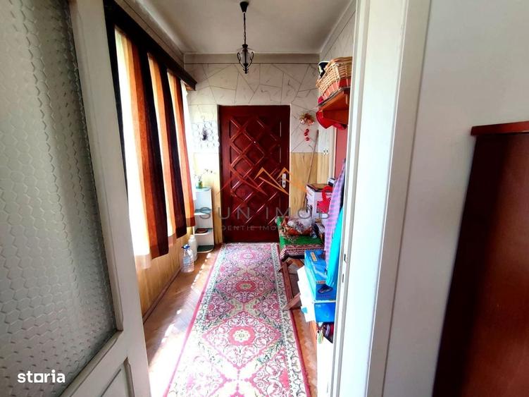 Casă cu 4 camere decomandat cu Teren 890 Mp în Slobozia