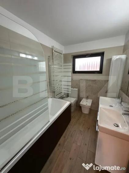 Casă cu 4 camere cu Teren 485 Mp în Central