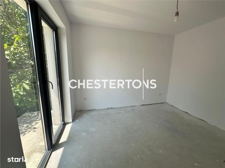 Vila moderna, 4 camere + curte ,zona linistita, oportunitate unica - 19