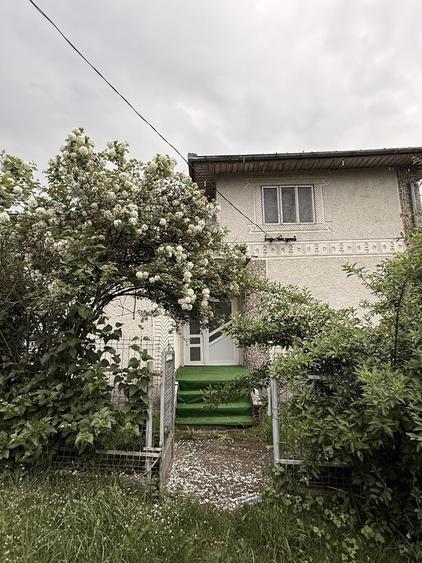 Casă cu 2 camere în Central