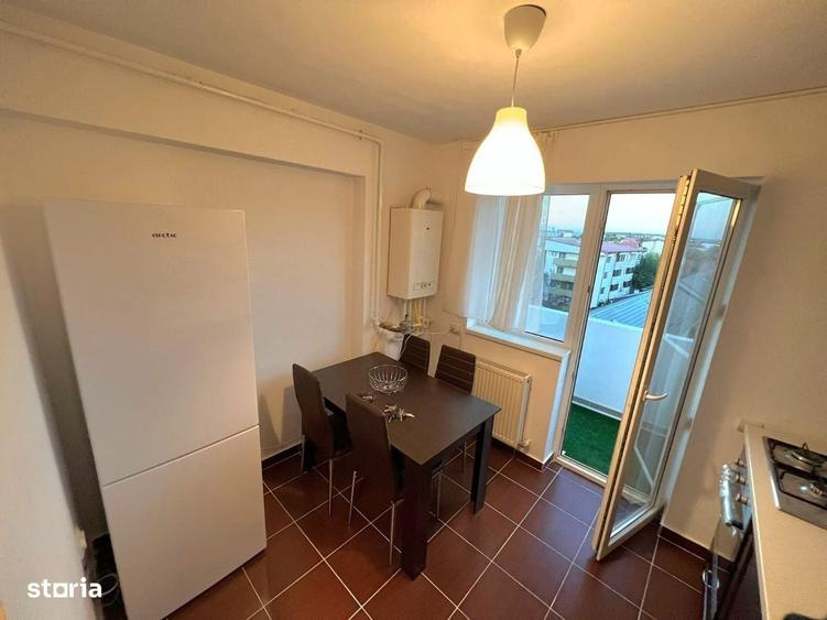 Apartament cu 2 camere decomandat în Central