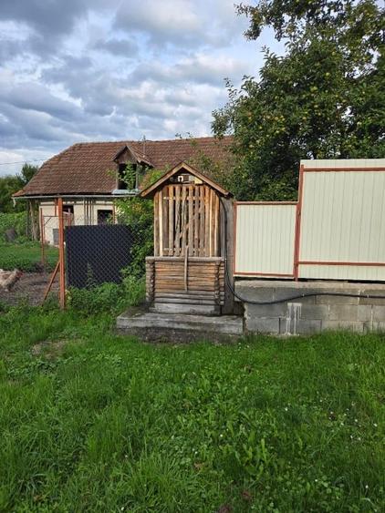 Casă individuală cu 4 camere cu Teren 2605 Mp în Zăbala