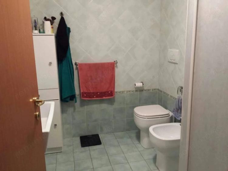 Garsonieră decomandată în Unirii