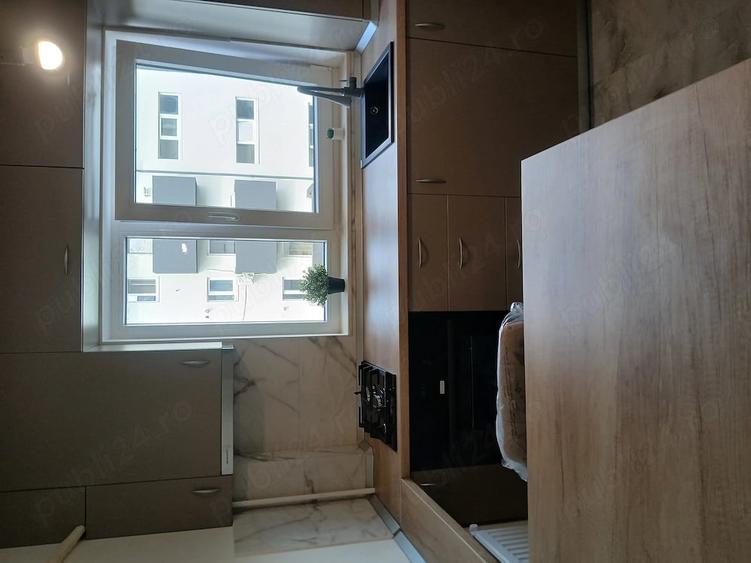 Apartament cu 2 camere semidecomandat în Apărătorii Patriei