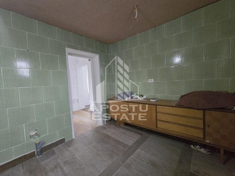 Casă individuală cu 4 camere cu Canalizare în Dudeștii Noi