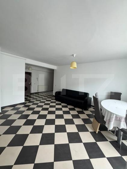 Apartament cu 2 camere semidecomandat, mobilat în Florești