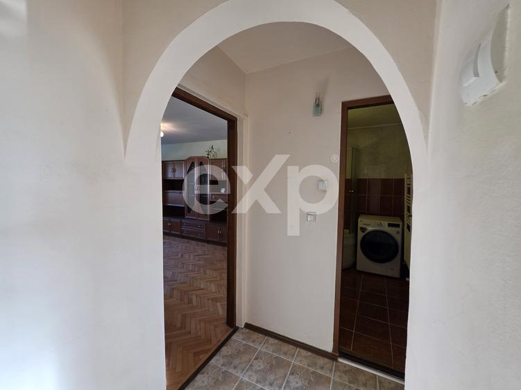 Apartament cu 2 camere decomandat, mobilat în Zorilor