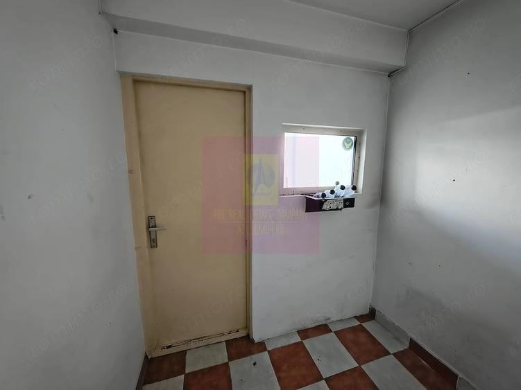 Spațiu comercial, de 60 mp, în 1 Decembrie