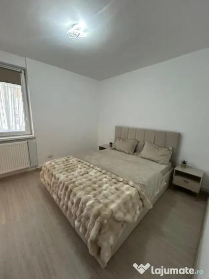 Apartament cu 2 camere decomandat, mobilat în Ultracentral
