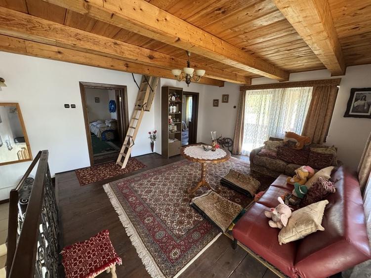 Casă cu 4 camere în Gara