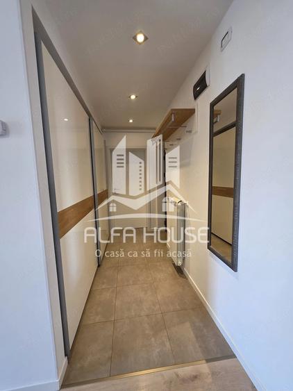 Apartament cu 3 camere semidecomandat în Central