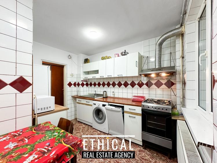 Apartament cu 3 camere decomandat, mobilat în Drumul Taberei