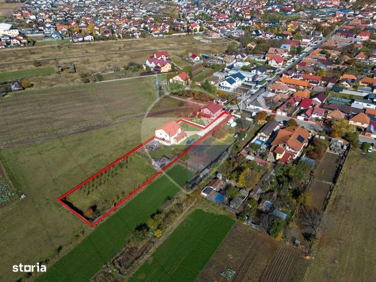 Casă cu 4 camere în Sânpetru