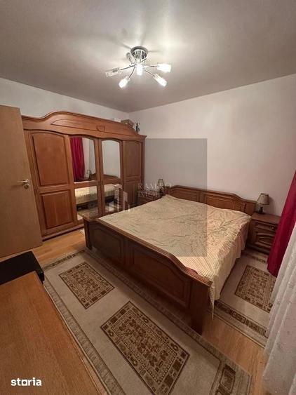 Apartament cu 4 camere decomandat în Titan