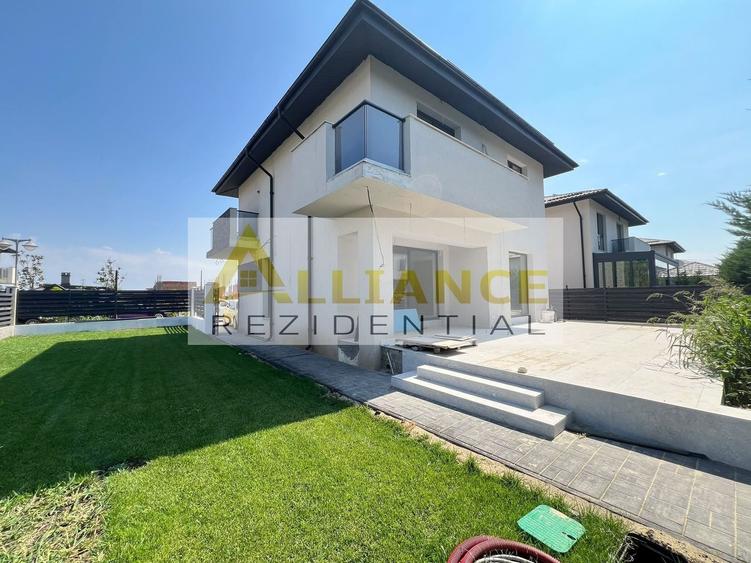 Casă individuală cu 4 camere cu Teren 365 Mp în Berceni