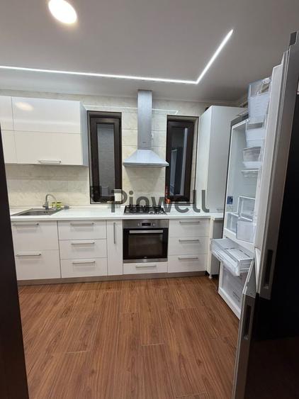 Apartament cu 3 camere decomandat, mobilat în Nord