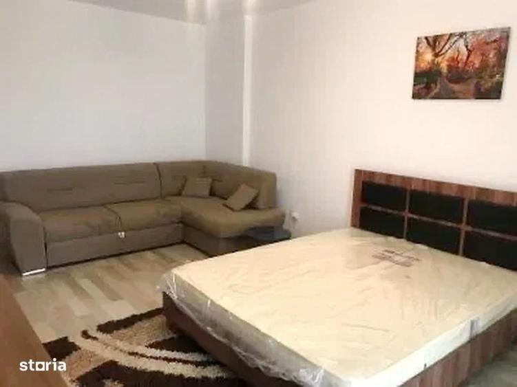 Garsonieră decomandată în Politehnica