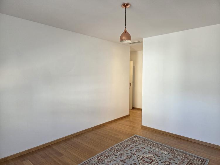 Apartament cu 3 camere decomandat, mobilat în Dorobanți