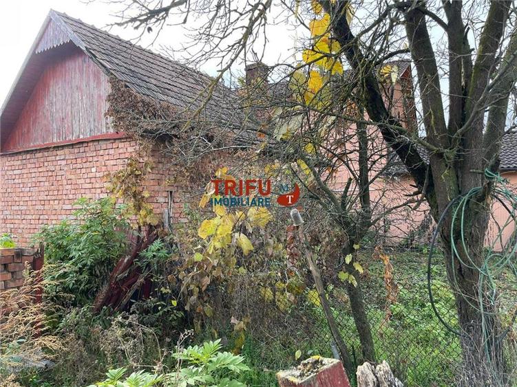 Casă individuală cu 3 camere cu Canalizare în Cricău