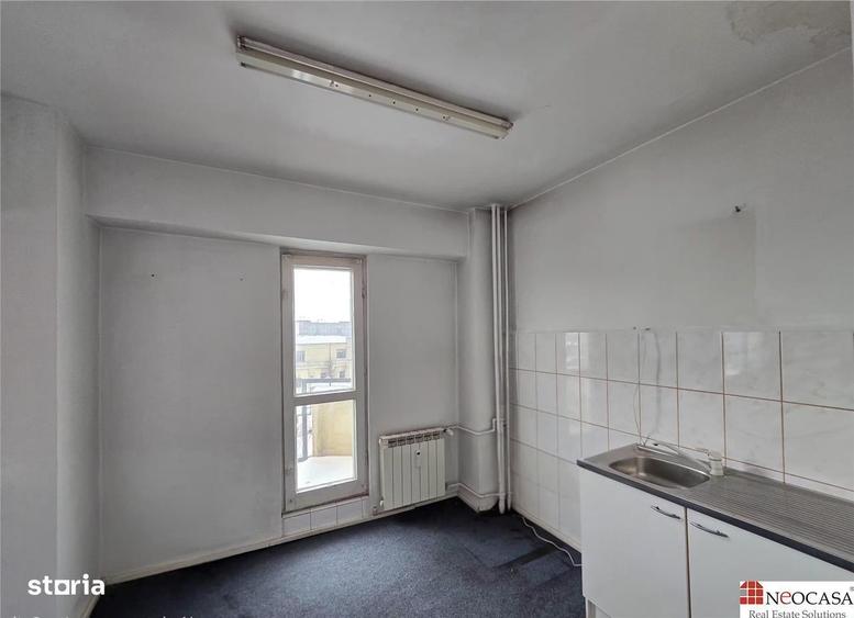 Apartament cu 4 camere în Moșilor