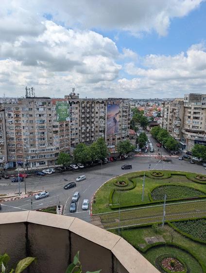 Apartament cu 2 camere decomandat în Sud