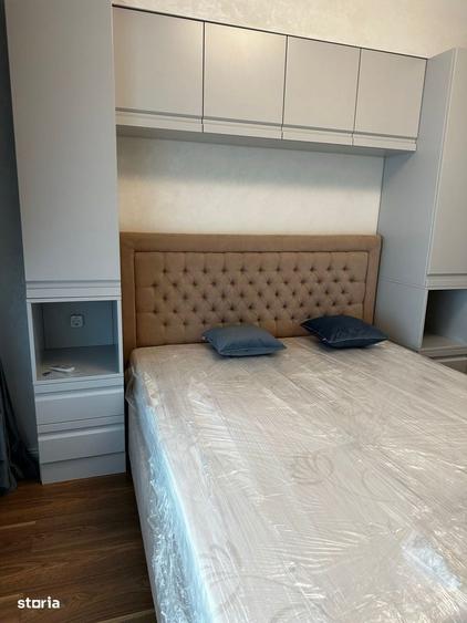 Apartament cu 3 camere decomandat în Breazu