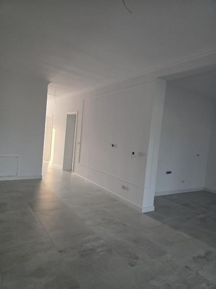 Casă individuală cu 3 camere cu Teren 321 Mp în Moșnița Nouă