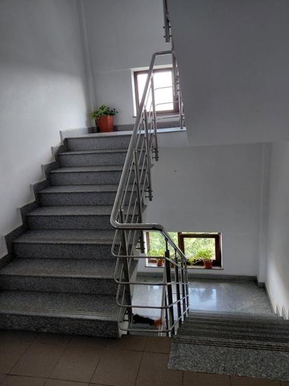 Apartament cu 2 camere decomandat în Exterior Vest