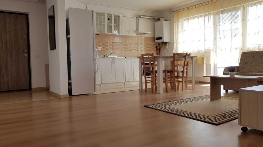 Apartament cu 3 camere decomandat în Șelimbăr