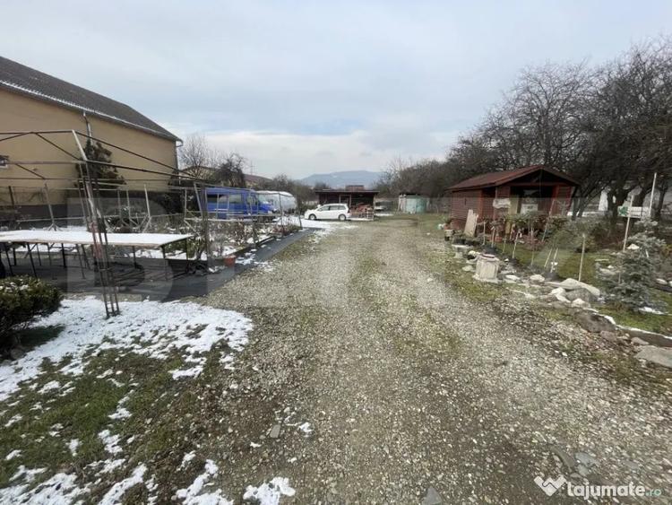 Teren de 5300 mp, în Calea Moldovei