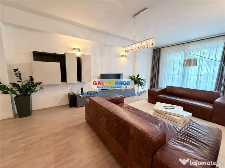 Apartament cu 3 camere decomandat în Nordului