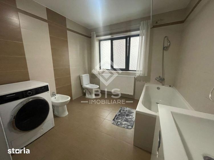 Apartament cu 5 camere în Calea Moldovei