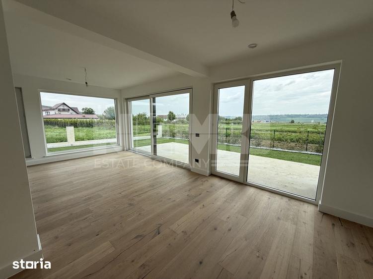 Casă cu 5 camere cu Teren 600 Mp în Pătrăuți