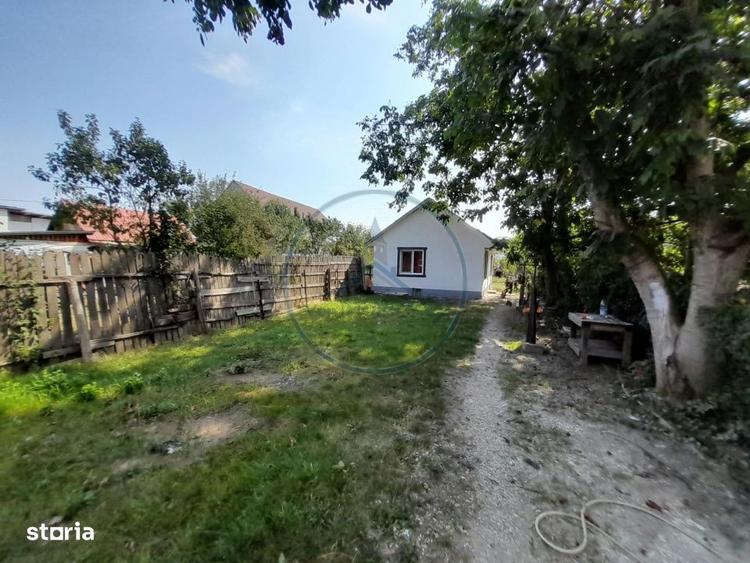 Casă cu 4 camere decomandat cu Canalizare în Viișoara