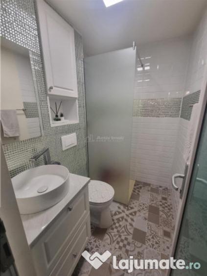 Apartament 3 cam et 2 decomandat renovat zona Colfescu - 4
