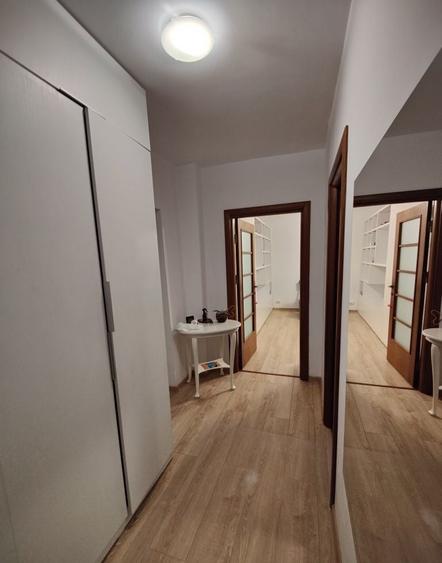 Apartament cu 3 camere decomandat, mobilat în 13 Septembrie