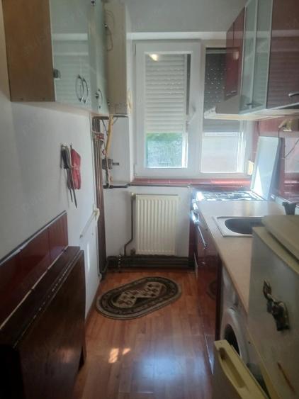 Apartament cu 2 camere nedecomandat în Central