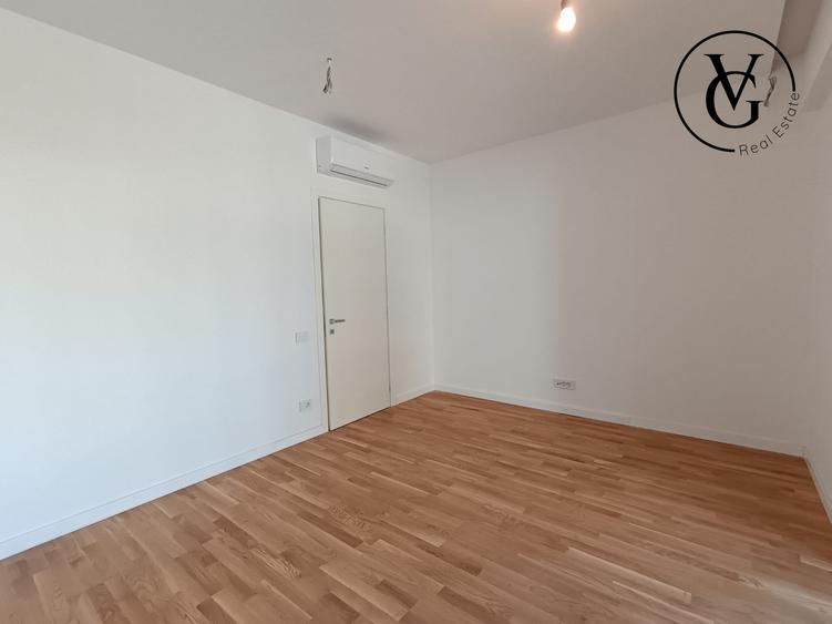 Apartament cu 3 camere decomandat în Voluntari