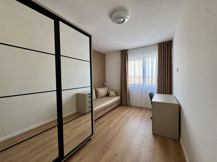 Apartament cu 3 camere semidecomandat, mobilat în Apahida