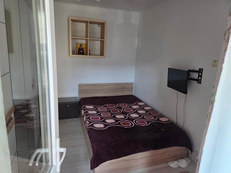 Apartament cu 2 camere semidecomandat în Sud