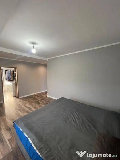 Casă cu 4 camere cu Teren 654 Mp în Satu Nou de Jos