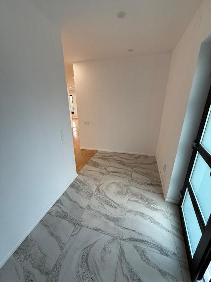 Casă individuală cu 4 camere cu Teren 490 Mp în Săcueni