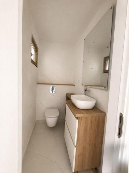 Apartament cu 3 camere în Titan
