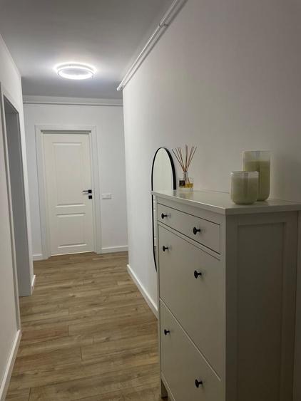 Apartament cu 3 camere în Săsar