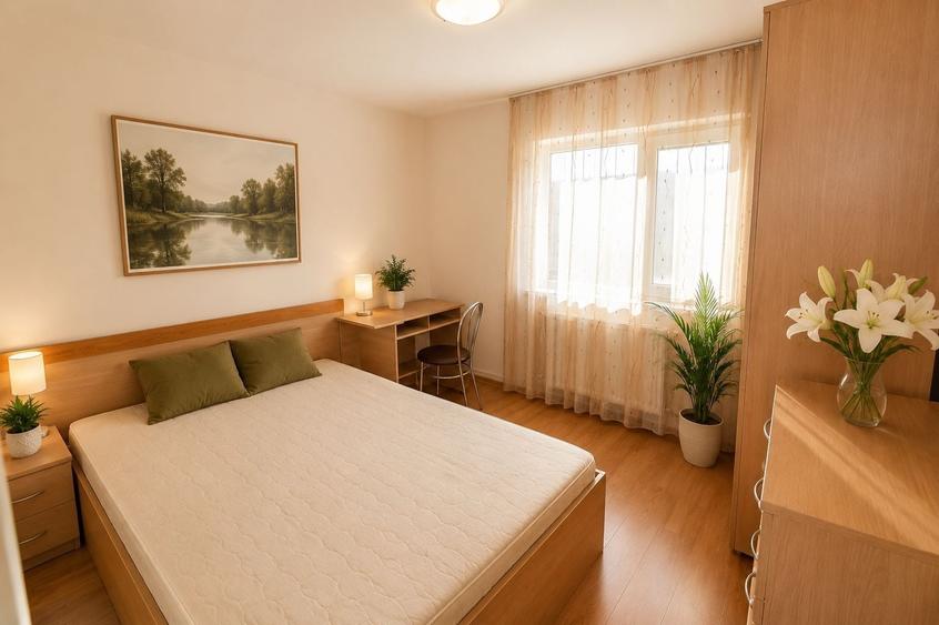 Apartament cu 3 camere decomandat, mobilat în Complex Studențesc