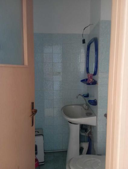 Apartament cu 3 camere decomandat în Dorobanți